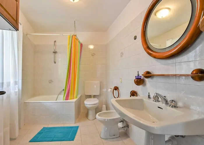 Mariella By Interhome Mazzo di Valtellina